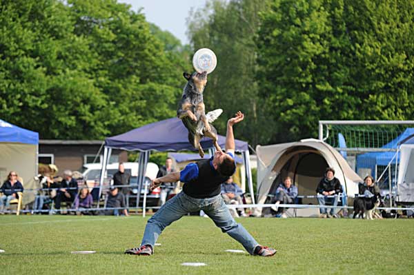 Frank Funke, por primera vez en España, impartirá un seminario el último fin de semana de octubre para todos los amantes de dogfrisbee.