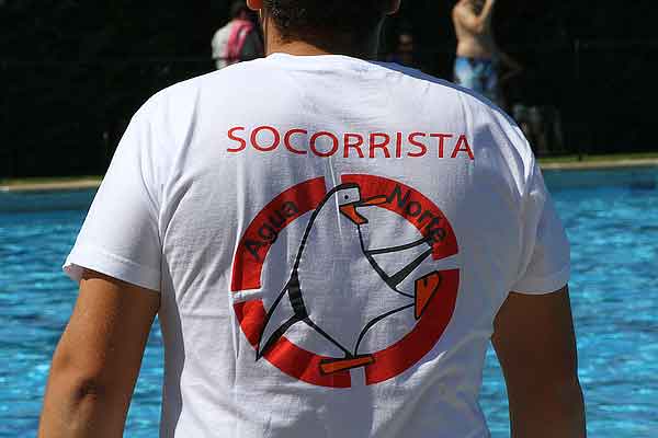 Salpican, pis. piscina para perros por un día, en imágenes. Así ha sido.