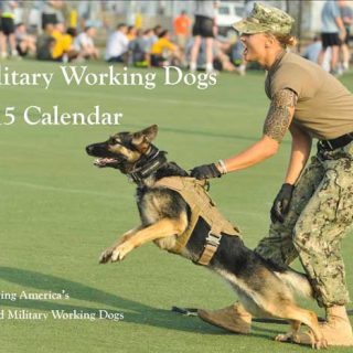 @MWDTSA. Calendario de perros militares, para ayudar a los perros militares retirados, jubilados y en adopción.