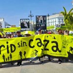 El centro de Madrid grita: “Madrid sin caza” El centro de Madrid grita: “Madrid sin caza”.